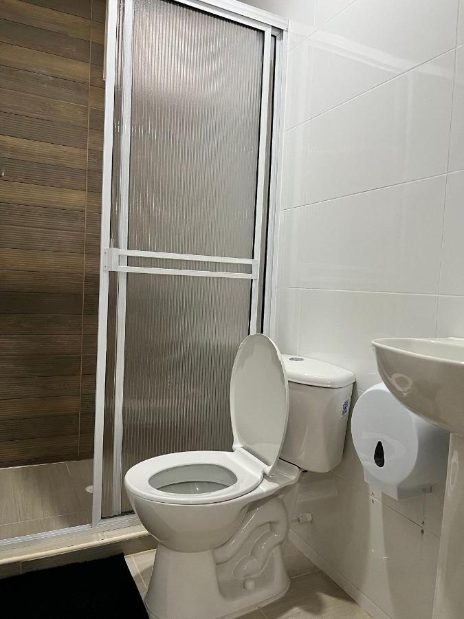 Rio Guatapuri Y Confort Deluxe Valledupar Bagian luar foto