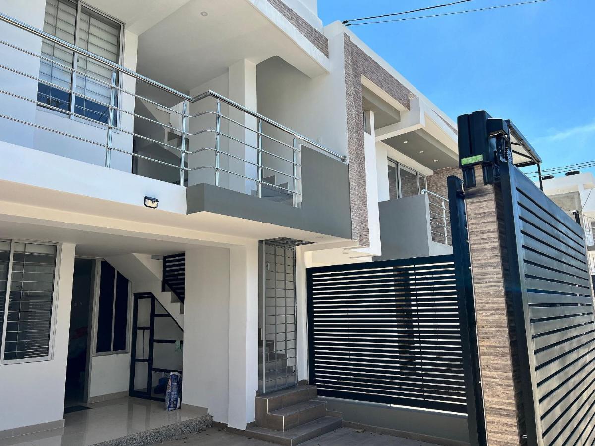 Rio Guatapuri Y Confort Deluxe Valledupar Bagian luar foto